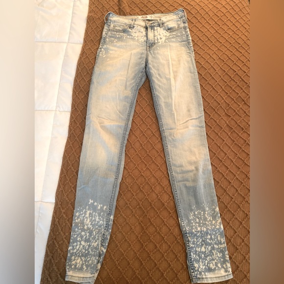 Hollister High Waisted Super Skinny Jeans Size 0R - Picture 2 of 5